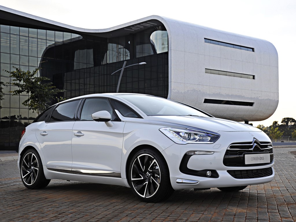 Citroen DS5 1.6 e-HDi 115 (Automático)